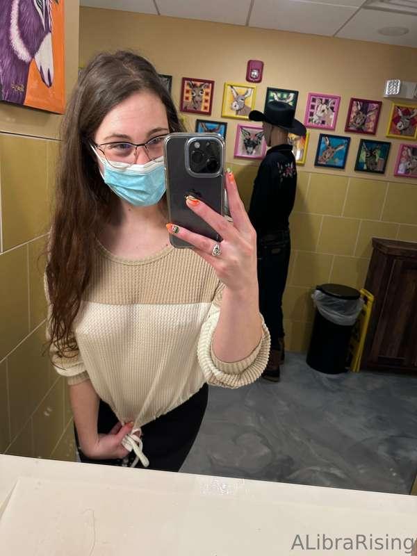 12/10 that mannequin in the background made me jump out of m..