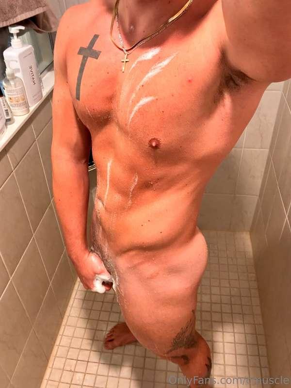 Better views and a free video on my vip wall 😏