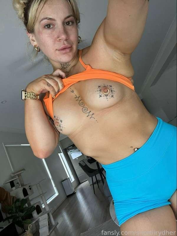 Do you think they’d still let me train like this? #fyp #foryou #gymgirl #gym #fitcheck #smalltits #titties #boobs #pawg #bigass #bigbooty #booty #tattos #tattodgirls #princesscumslut #shortiiithecumslut #shortiiirydherofficial 