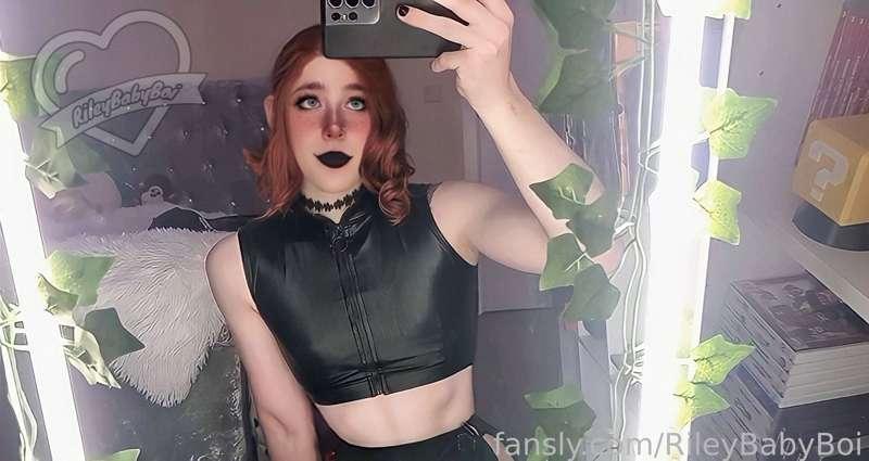 rileybabyboi image #2