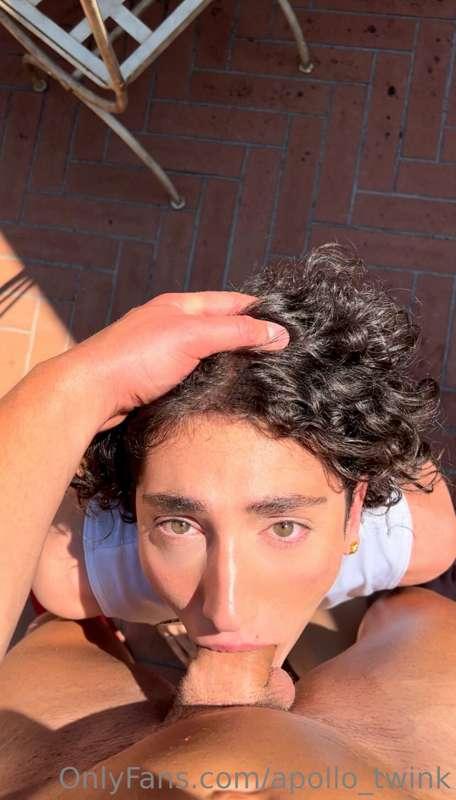 🇺🇸 Pov: i suck you 
🇮🇹 Pov: ti succhio il cazzo