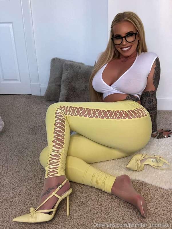 I made a NEW “foot job” video for my VIP’s ...if you’ve neve..