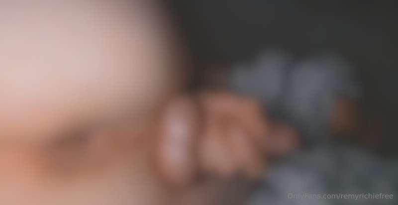 Close up Ass and JERKING. Want more? 😋