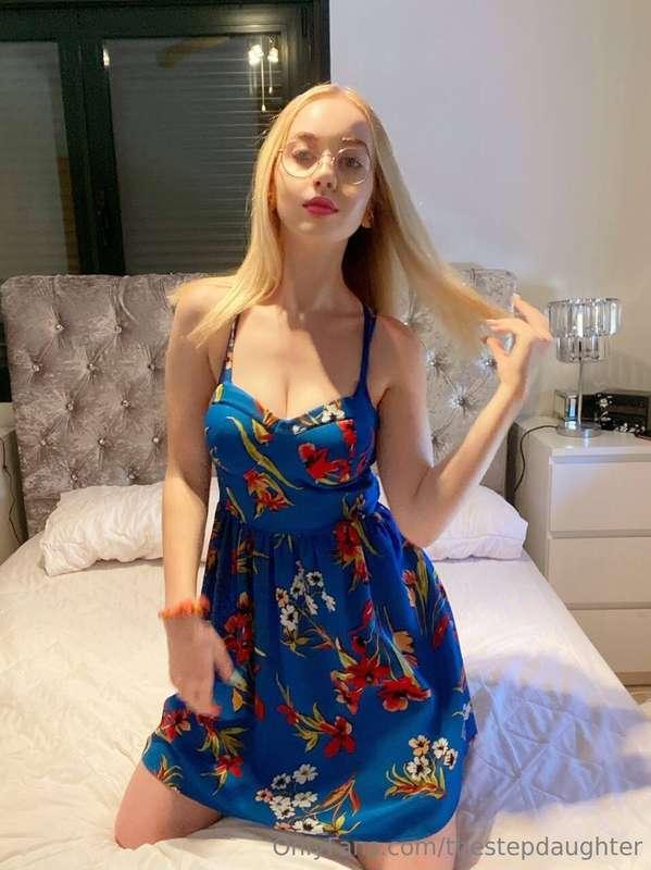 DM me daddy 😘