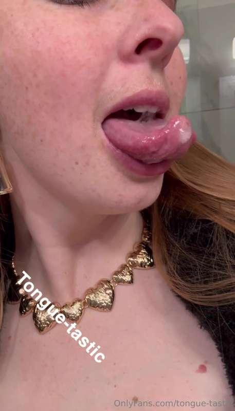 tongue-tastic image #0
