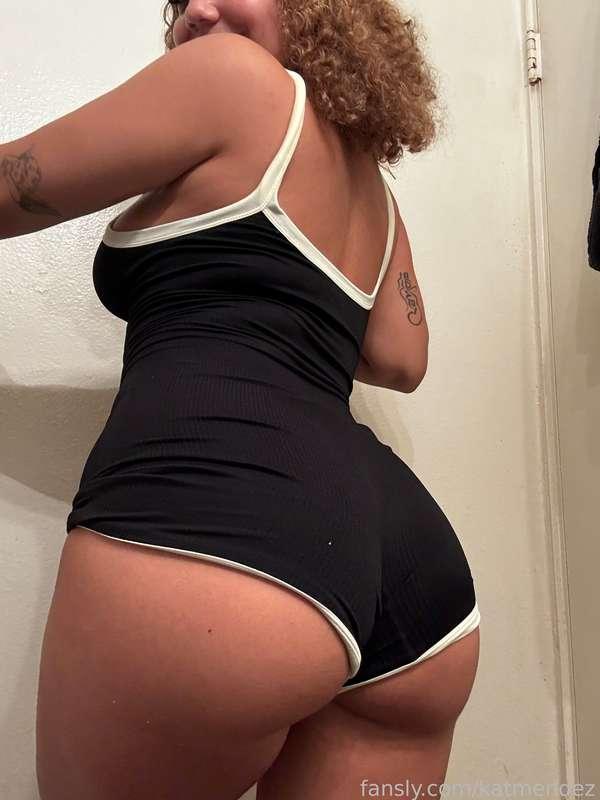Come show me how hard you are? 🖤