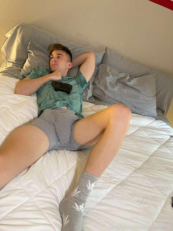 Jerking my huge cock from the best angle 🍆💦😏hottest video ye..