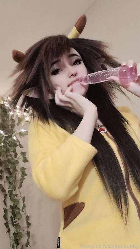 sleepybunny image #1