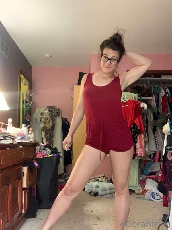 Rompers = no bra. Duh 💁🏻‍♀️