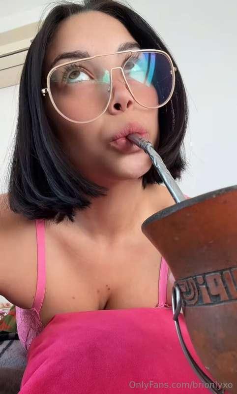 These lips can do many things.... just saying 🤷🏻‍♀️😏