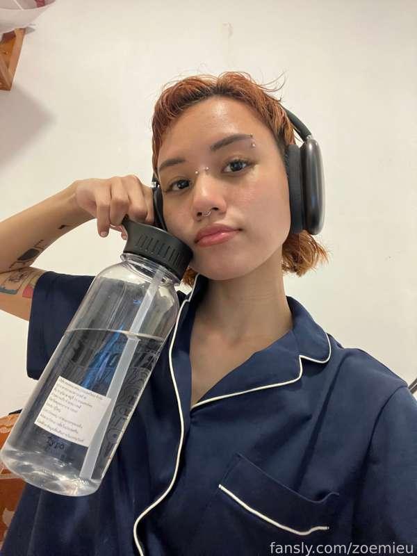 zoemieu image #1