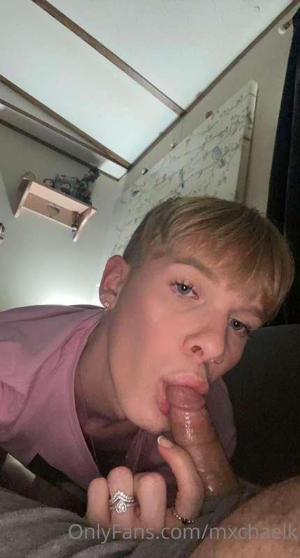 i love this first photo