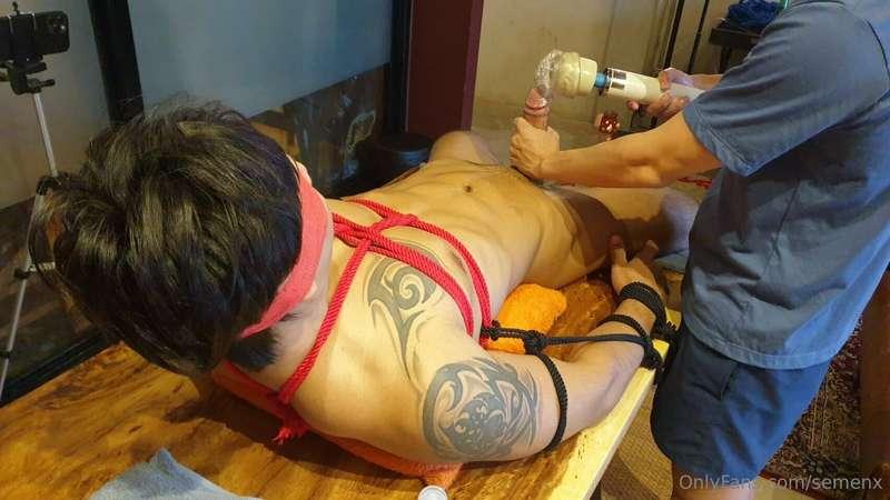💦💦👅 hand tied up handjob 😉😝 very finโดนปดปิดตา เป็นทาส ชักว่..