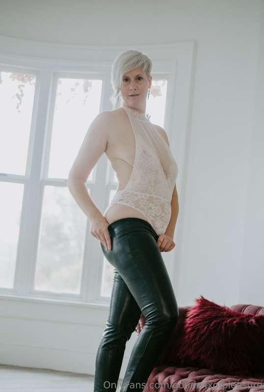 What turns you on the most about a MILF like me? ❤️‍🔥