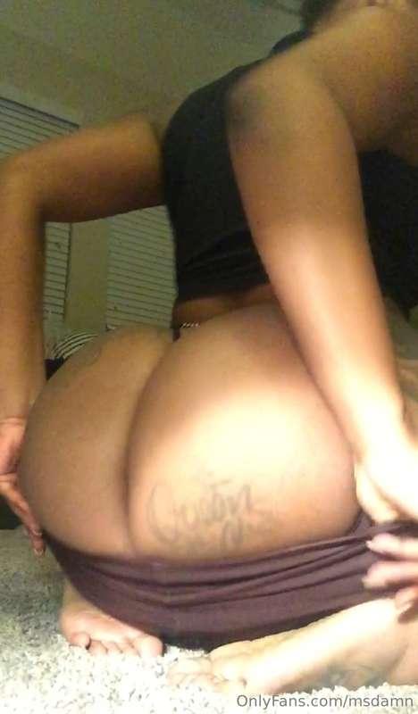Goood morning! Bet you wish you woke up to allll thisss asss..