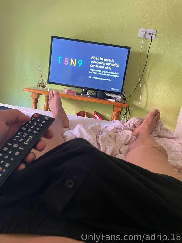 Te vienes a ver una película? Así es como vamos acabar…4🍑💢💦💦..