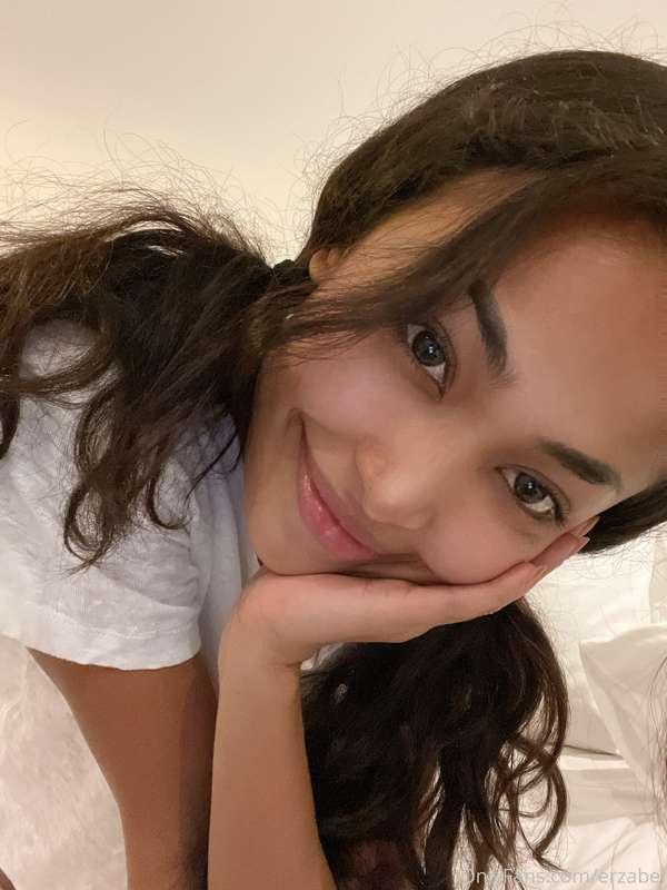 what’s your first thought about me? 🥰