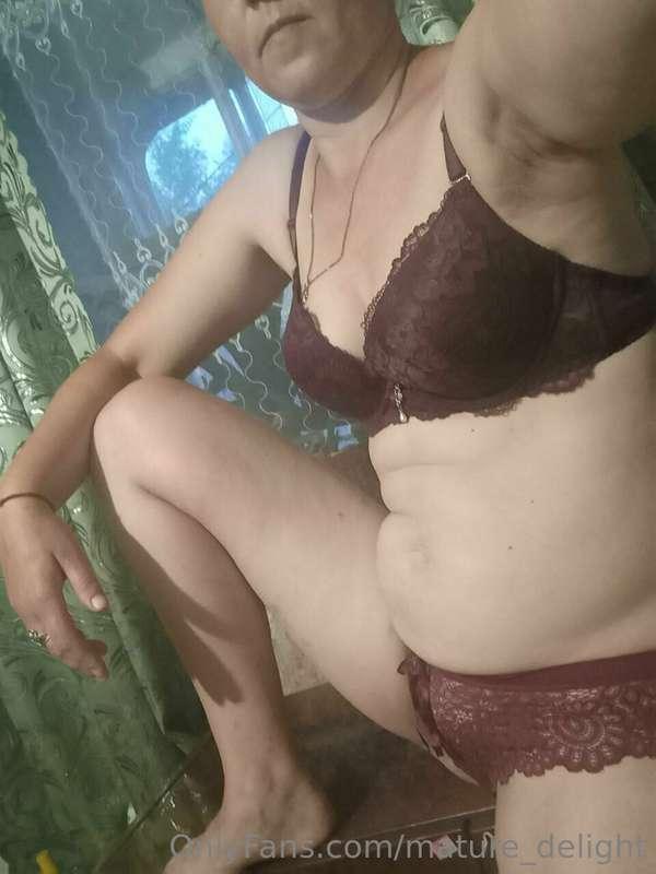 play with your mommy