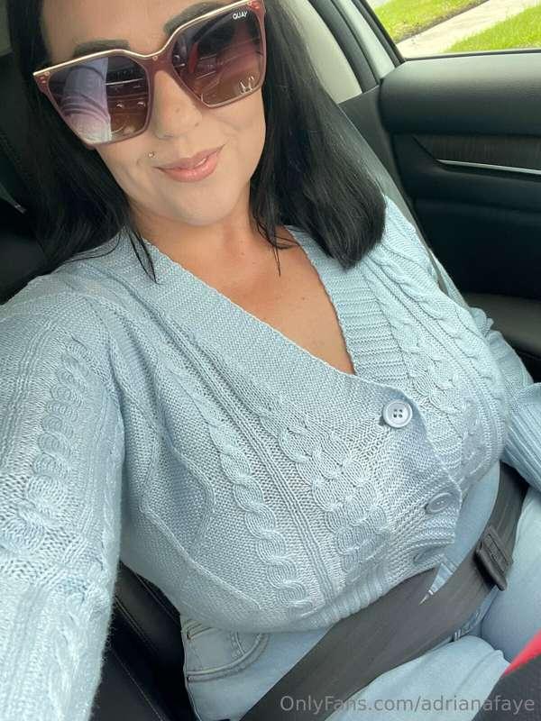 You like me in my buttoned up mommy clothes? 🫦