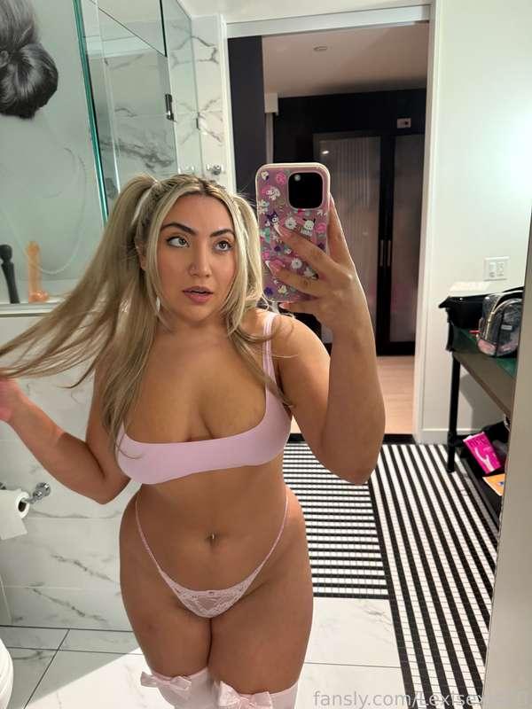 Lexisexi420 image #2