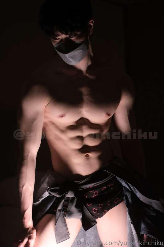 ファンの方から沢山可愛いパンツをもらったので毎日パンツを選ぶのが楽しいです🥰I've received a lot of..