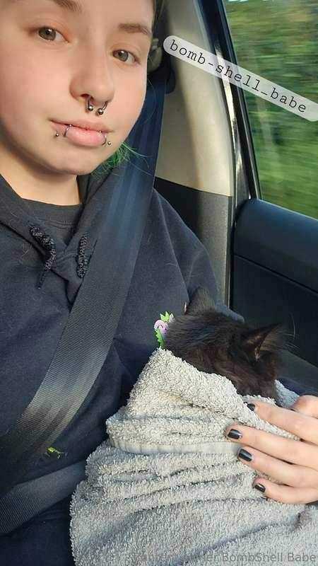 Gizmo got a wee bit of travel sick. My wee sicky baby