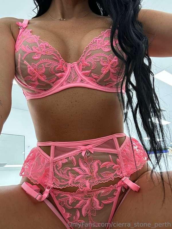 Let me sit on it 👀