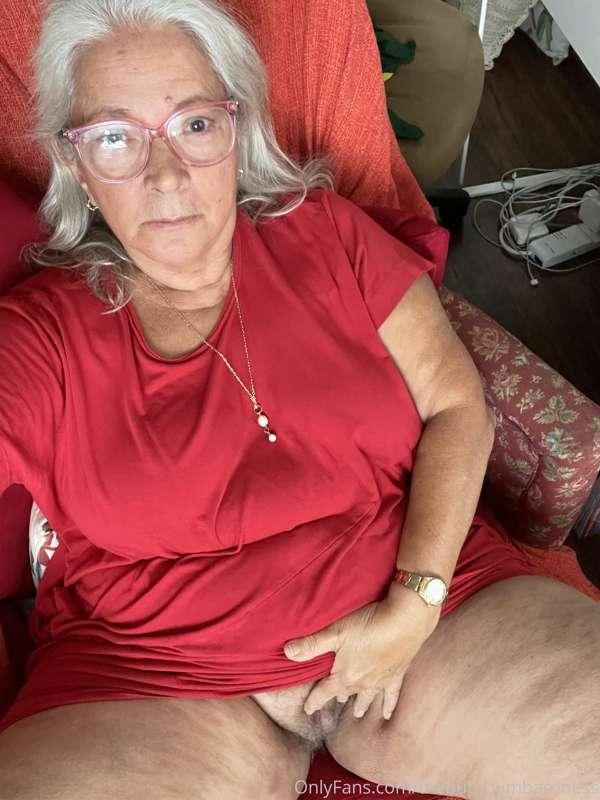 thebumbumbaroness image #3