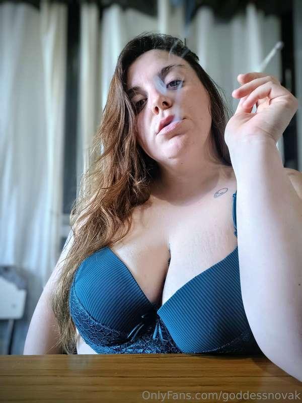 You know what turns me on? 😈 