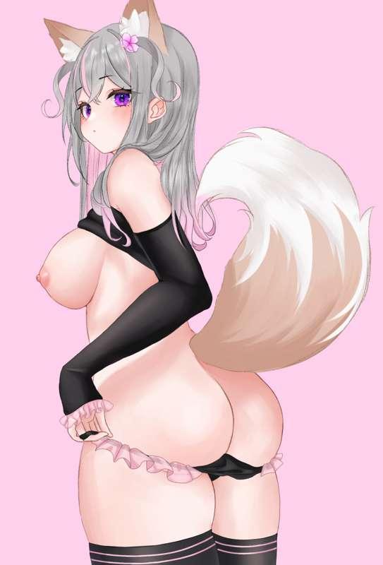 You called me a naughty fox? You’d be correct 👅🦊