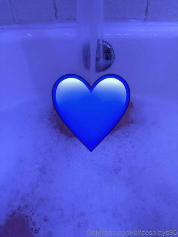 Feet content anyone ??? Just a few pics from my bath 😛