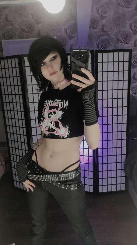 little_emo_kitten image #9