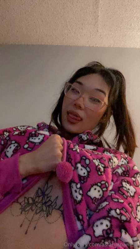 Another day of waking up to no dick in my mouth 🥲