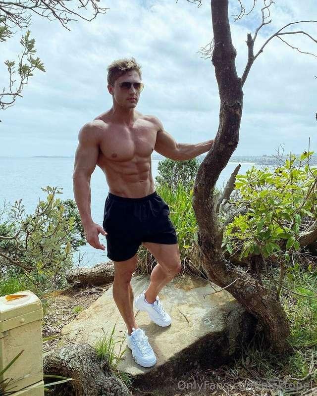 One with nature 🦁