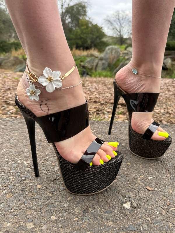 missheels07 image #1