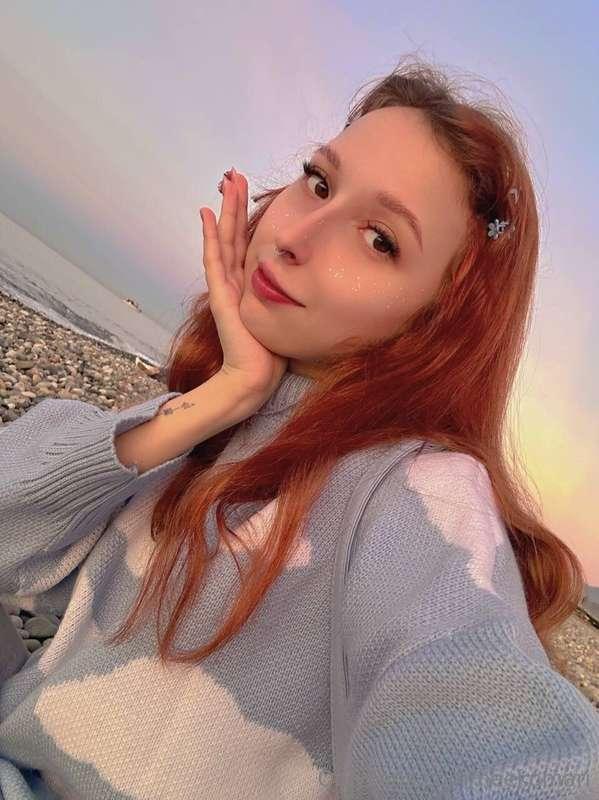 My heart’s like a soda can—shake me, and I’ll explode in bub..