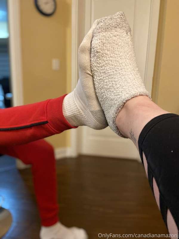 Did a mini socked foot comparison with a 6’3 man last night ..