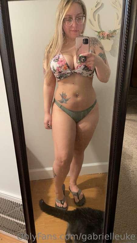 Hey there 😍 I’m going on a mini vacation today! 🥳 Which bath..