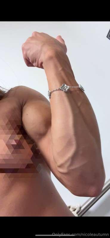(9MIN, FULL NUDE)Just let me know what you think of all the ..
