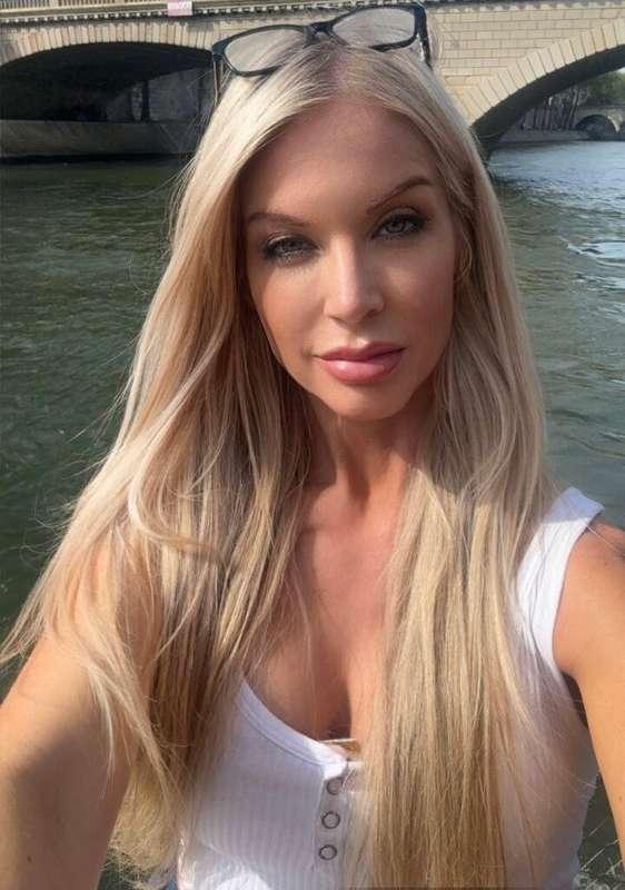 Wish you were here ❤️ 🇫🇷