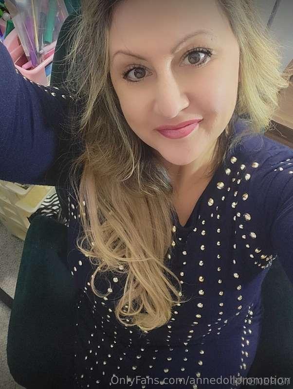 @chienergywatch my naughty office posts 📫