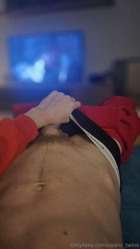 just a little tease before i disappear😉