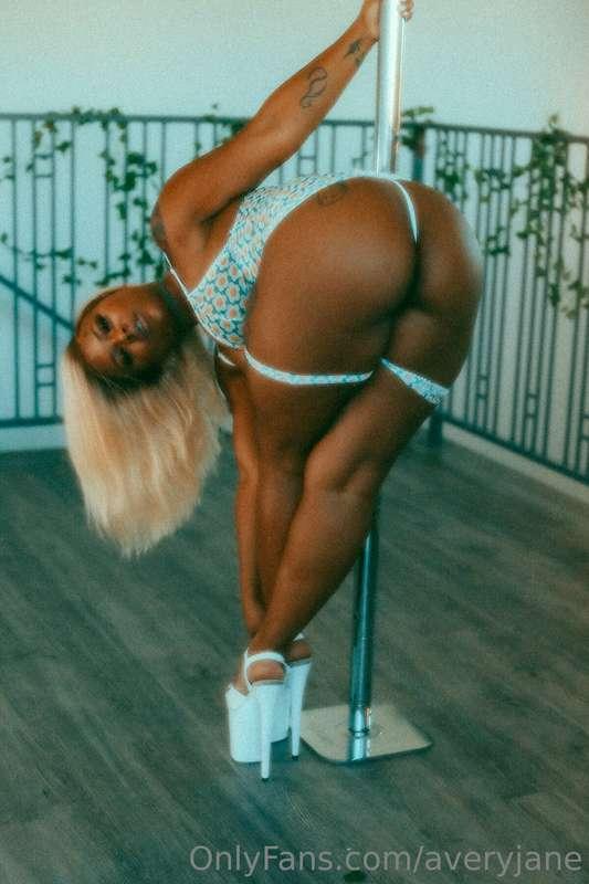 Let me give you a private show tonight! 🔥