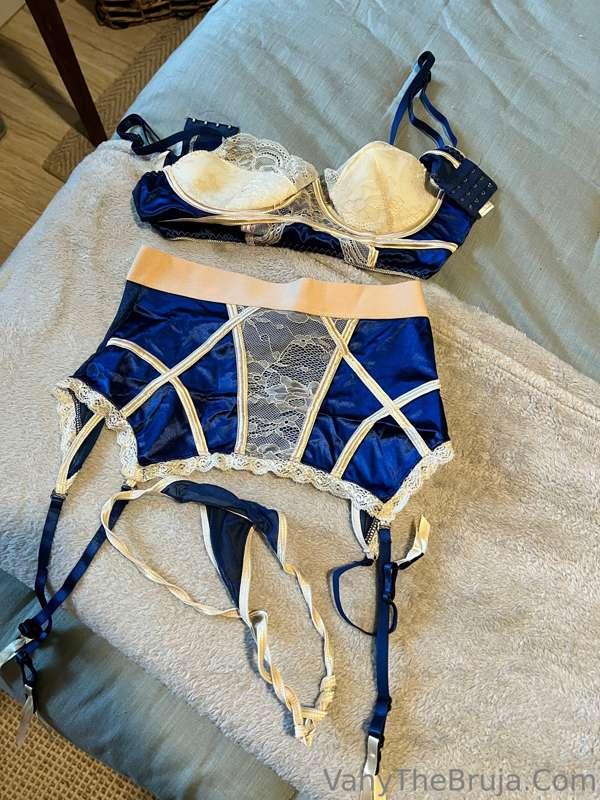 Worn lingerie from todays shoot can be bought 😈🌶️.. DM me wi..