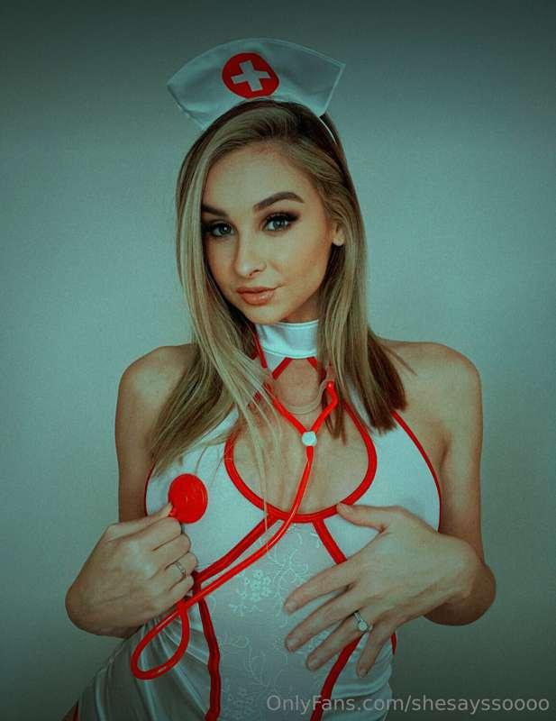 Soooo what seems to be the problem sir?👩‍⚕️

You're experien..