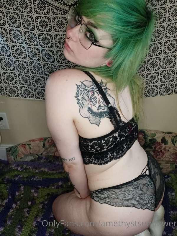 Would you rather shoot your load all over my back, or front