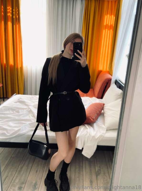 Rate my new autumn look🍂🧡