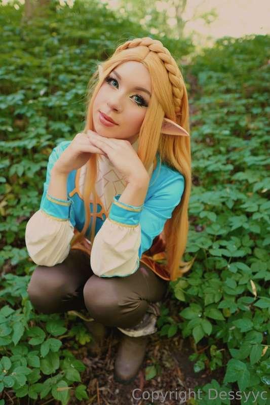 not a lewd set, but a really sweet and beautiful Zelda set i..