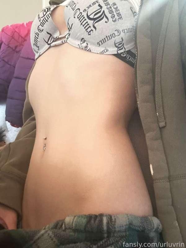 :3