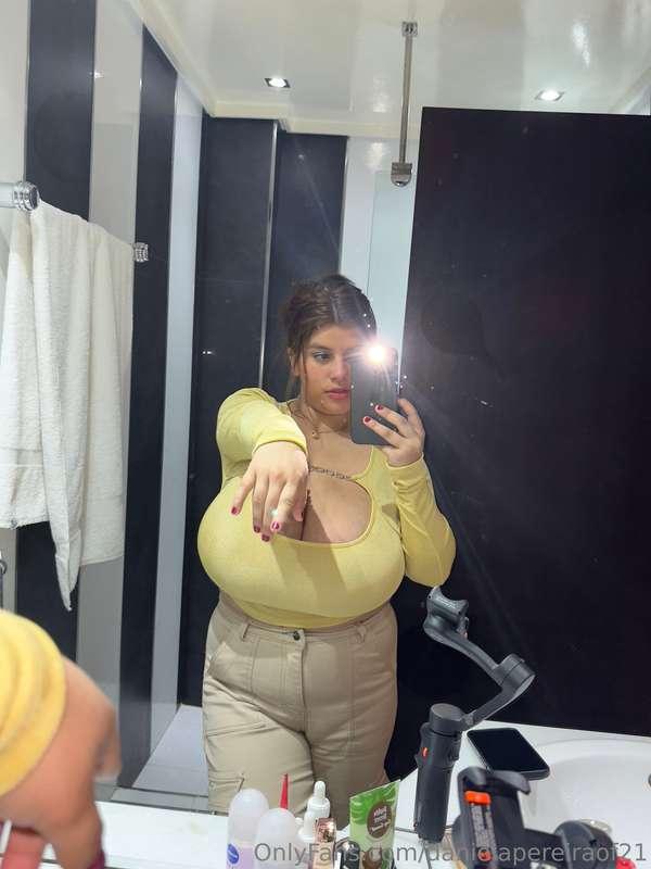 danielapereiraof21 image #29